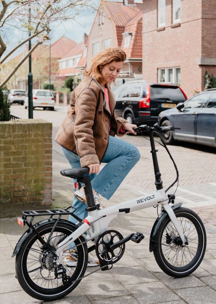 Revolt Aluminium Alloy Female Benefits of E-bike ebike Throttles Foldable Bike Netherlands