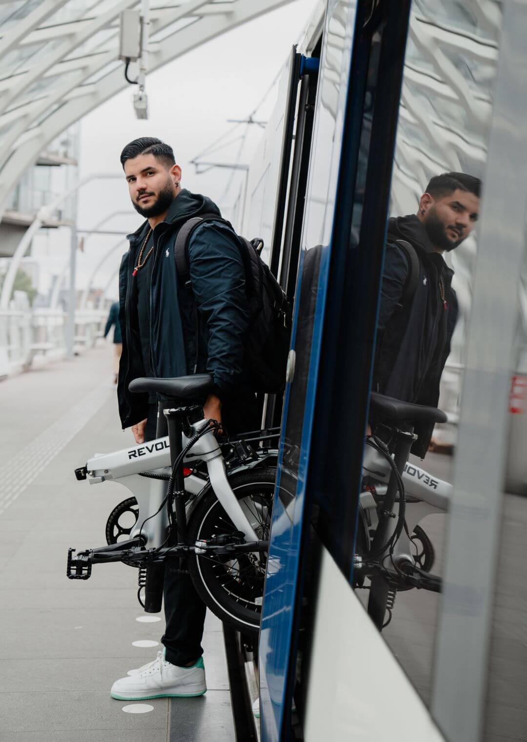 Revolt Aluminium Alloy Male