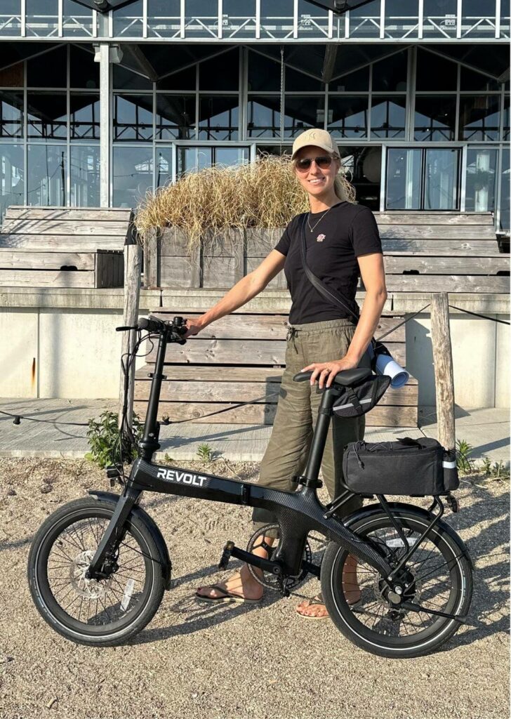 Revolt Carbon Fiber Electric Bikes Female