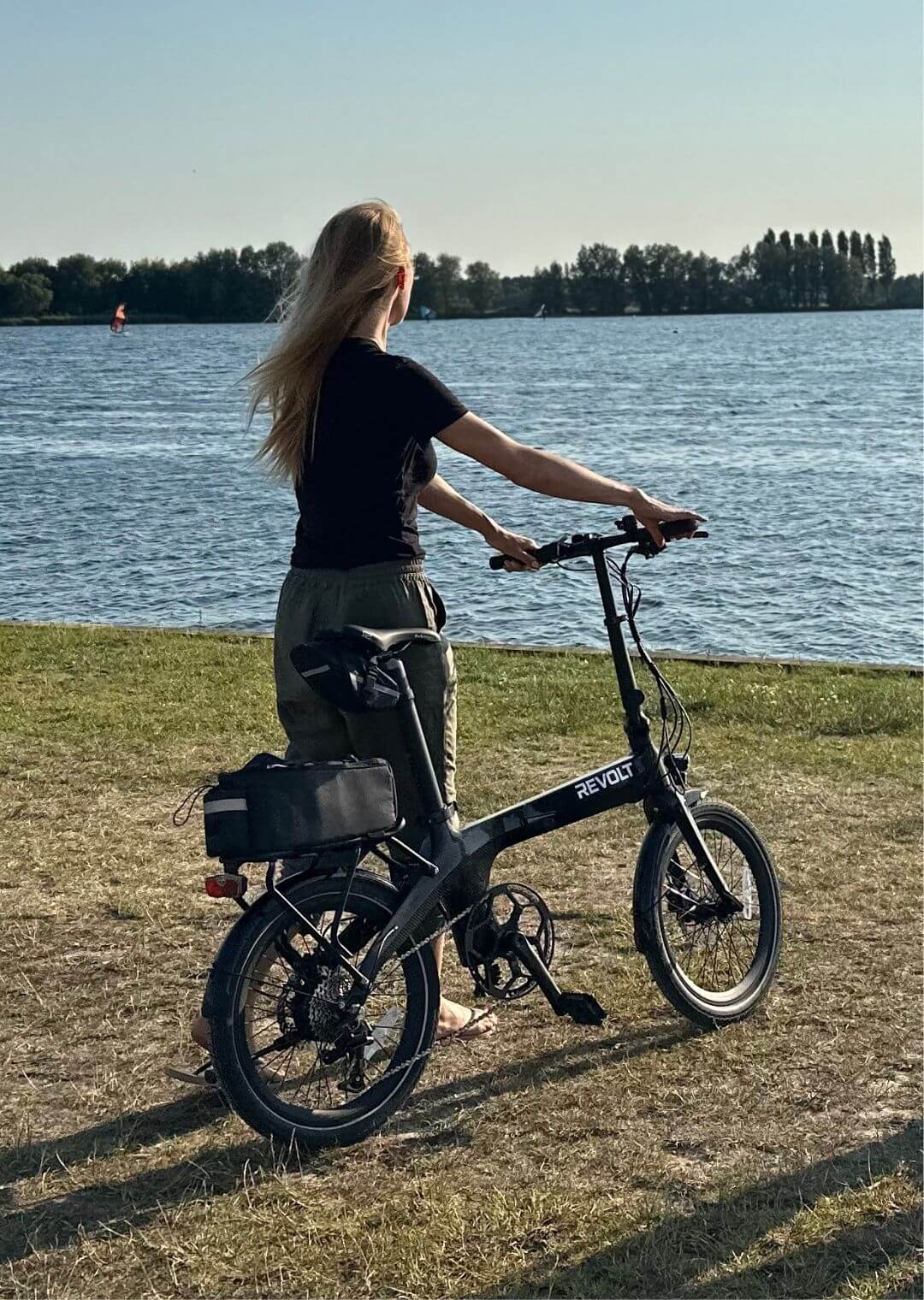 Carbon fiber electric mountain bikes