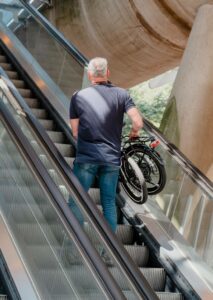 Revolt Aluminium Alloy Male Elevator Stairs