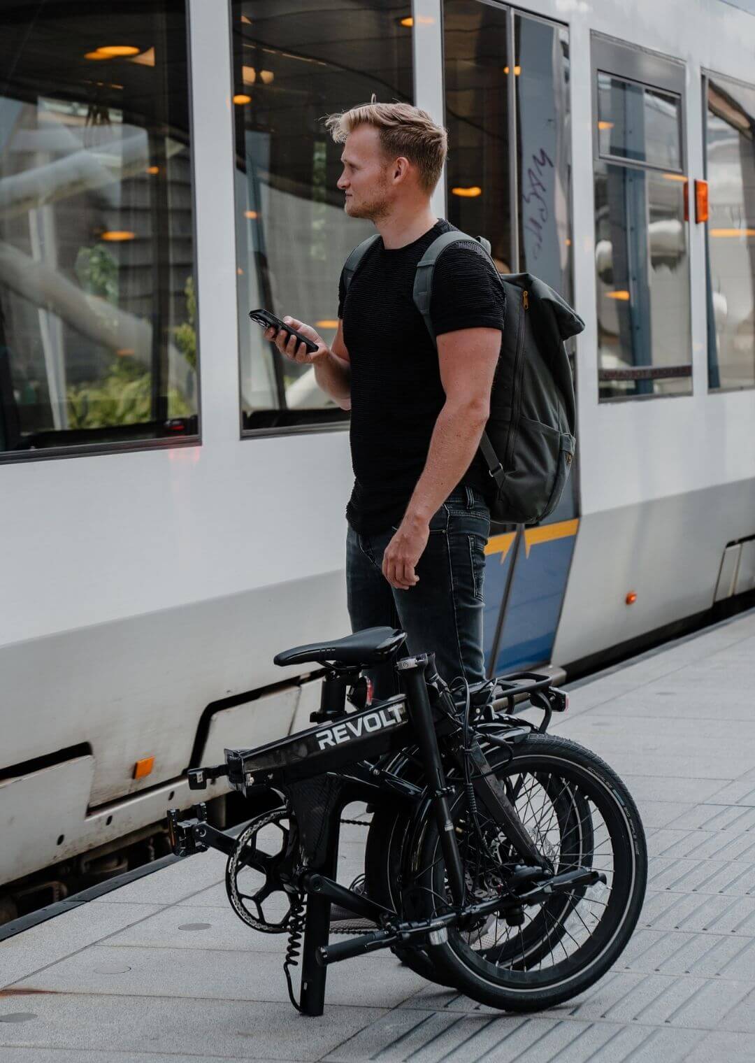 LightWeight Electric Bikes: Eco-Friendly, Efficient, and Stylish