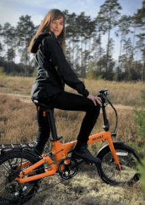 Revolt Carbon Fiber Pro V2 Chain Drive E-Bike, Rear Suspension, Female, Pale Orange